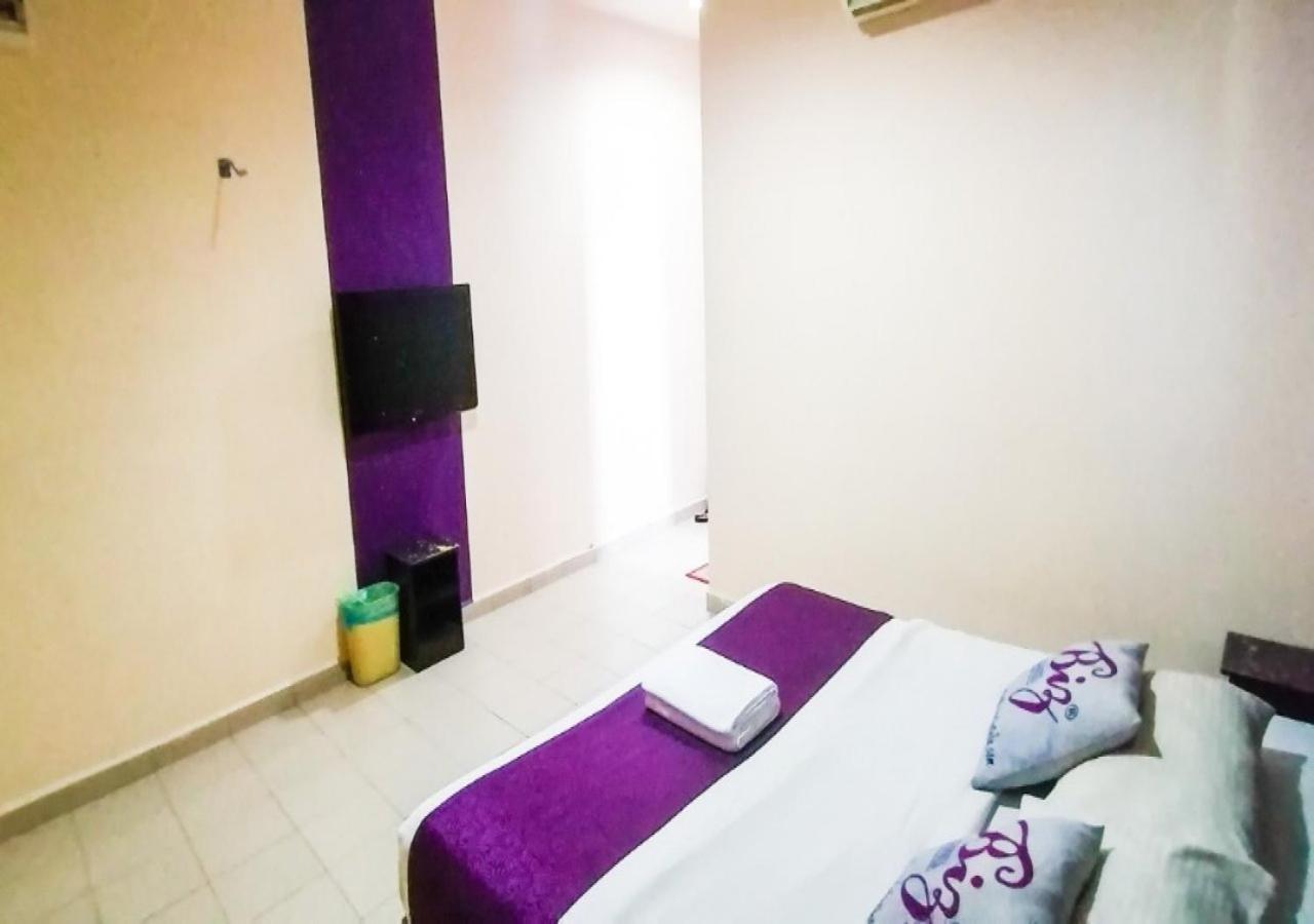 Biz Hotel Batu Pahat Εξωτερικό φωτογραφία